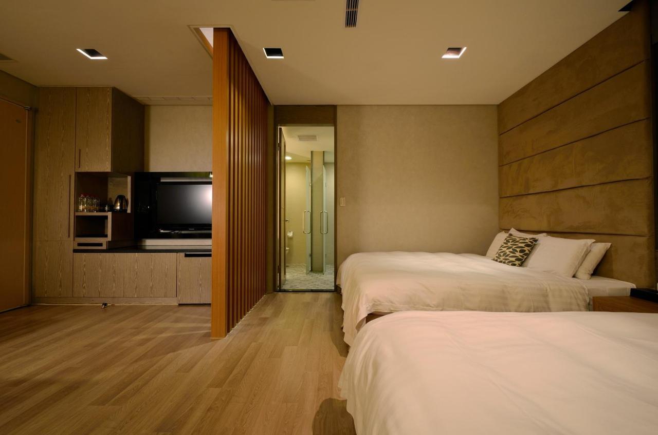 The Sun Hot Spring & Resort Taizhong Zewnętrze zdjęcie