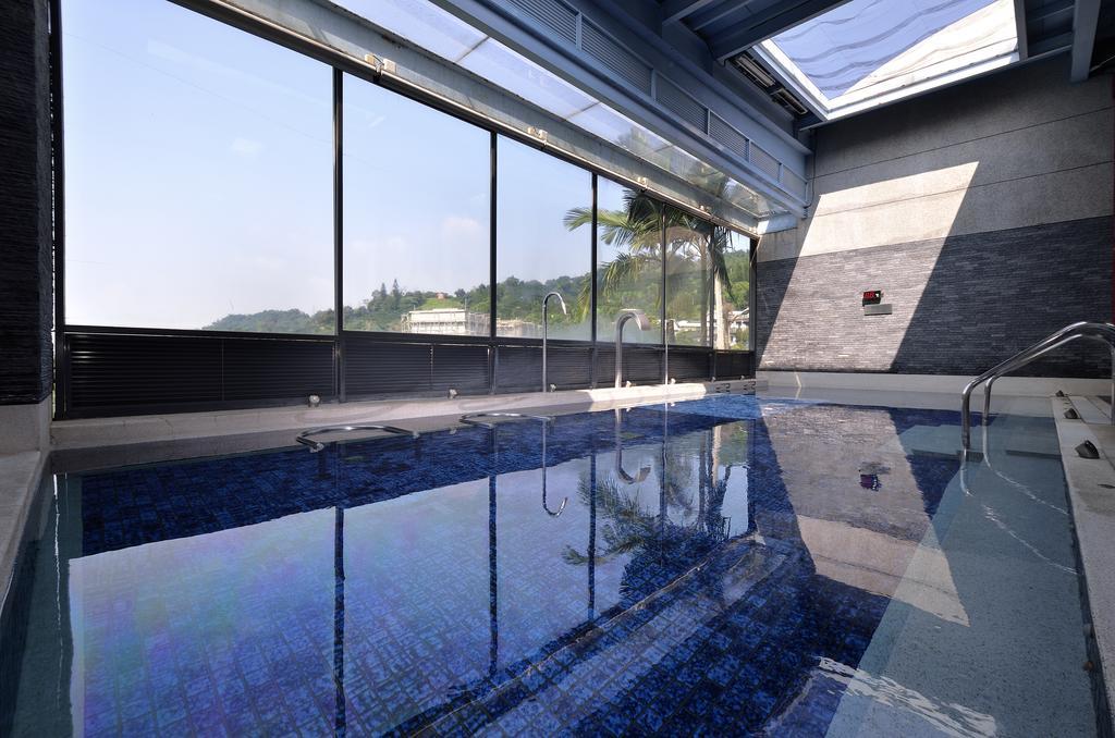 The Sun Hot Spring & Resort Taizhong Zewnętrze zdjęcie