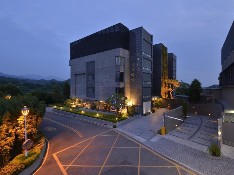 The Sun Hot Spring & Resort Taizhong Zewnętrze zdjęcie